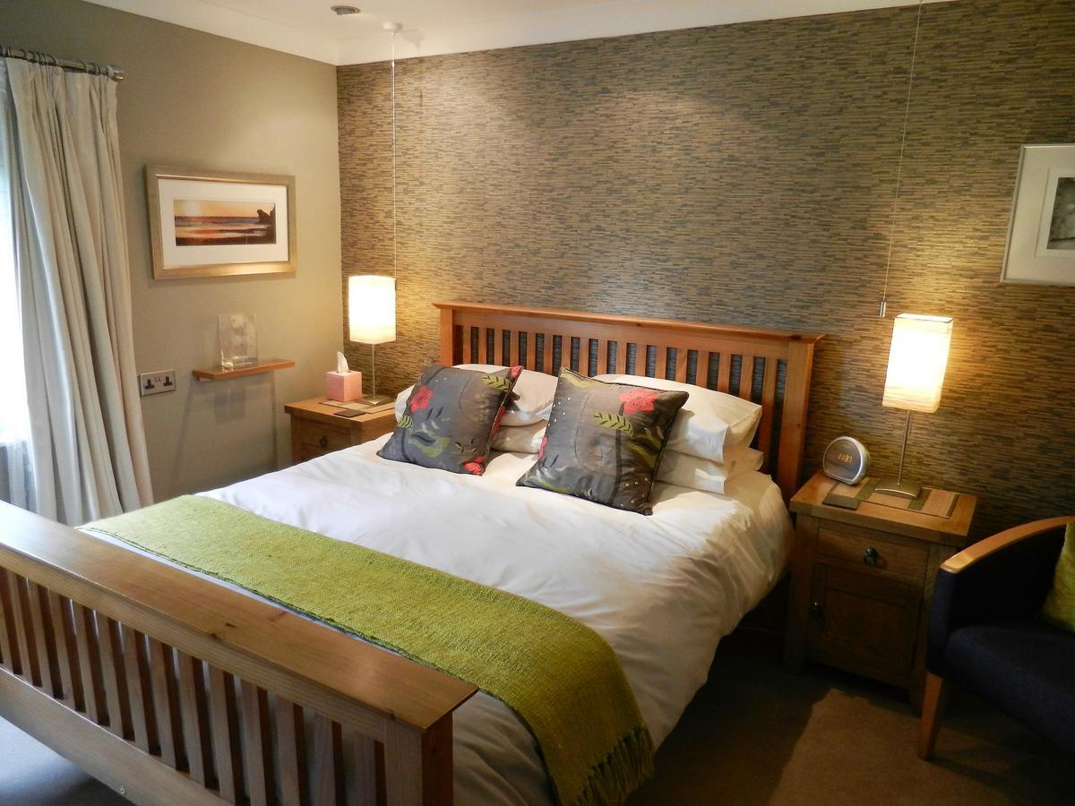 Ffynnon Fendigaid Bed And Breakfast Aberporth Buitenkant foto